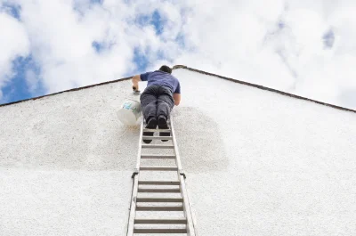 Peinture extérieure au Bousquet-d'Orb — façades et ravalement